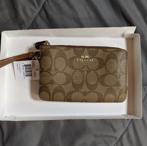 NWT Coach wristlet